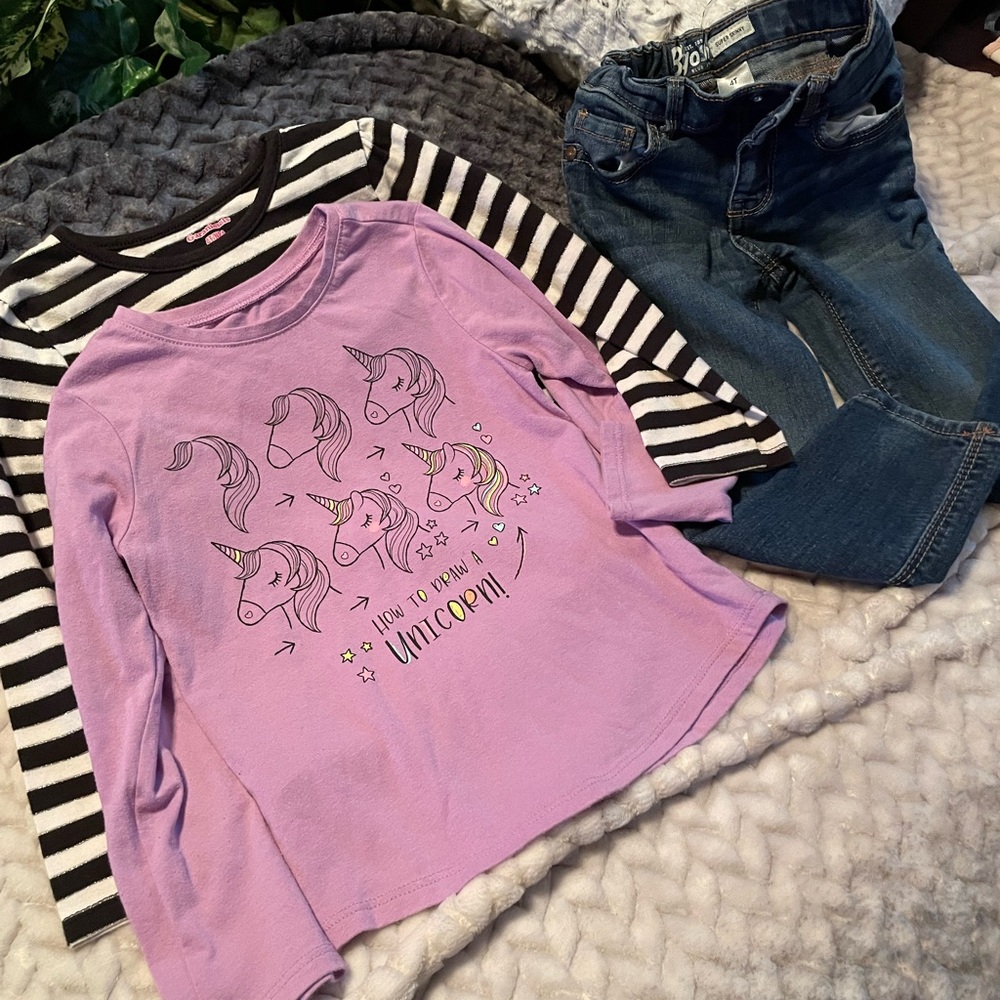 Girls 4T bundle of 3 PCS Jeans & 2 Tops.✨Gently Used Oshkosh & Garanimals
